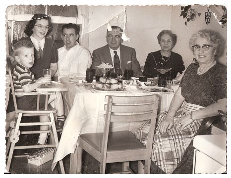 1951 - first child Roger, Bianca, Rob, father-in-law Joseph, aunt-in-law Esther, mother-in-law Josephine.jpg
